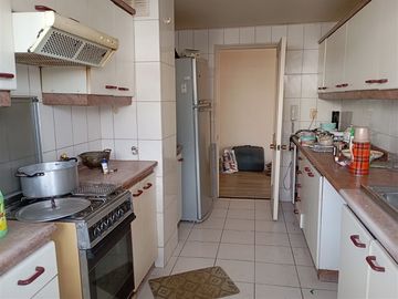 Departamento en Venta en Las Dalias / Jorge Matte Gormaz