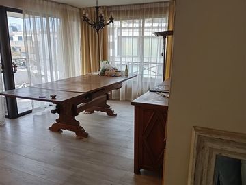 Departamento en Venta en Las Dalias / Jorge Matte Gormaz