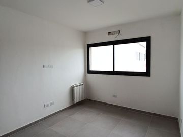 ALQUILER CASA EN SALTO PROVINCIA DE BUENOS AIRES