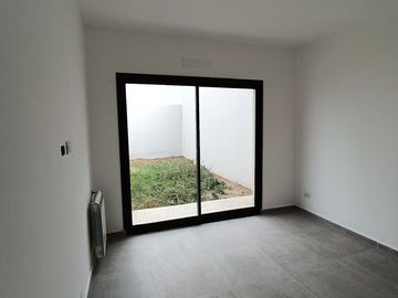 ALQUILER CASA EN SALTO PROVINCIA DE BUENOS AIRES