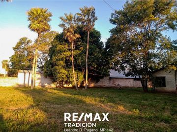 CHALET EX UCAL EN VENTA SOBRE AV. 9 DE JULIO 5 AMB