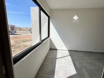 Casa en Venta en Valle Imperial Zapopan