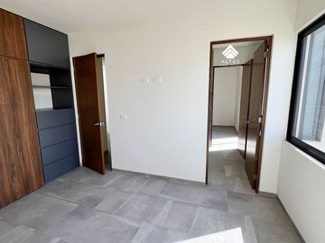 Casa en Venta en Valle Imperial Zapopan