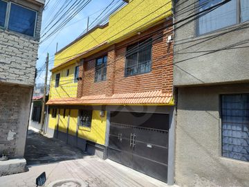 Casa en venta en Santa Cruz Xochitepec