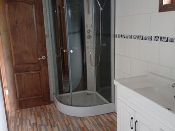 PARCELASA CON CASA 2,6 KILOMETROS DE CENTRO LA UNION