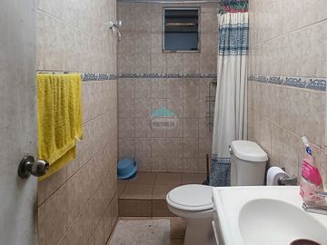 CASA CON GRAN TERRENO PARA REMODELAR O INVERTIR EN MAIPÚ