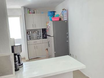 Casa en venta en Los Encinos, El Marques, Qro. (Condominio Monagas)