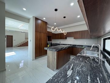 Casa Nueva en Venta Las Palmas Residencial