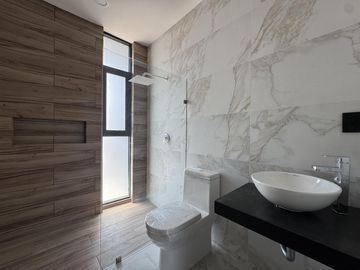 Casa Nueva en Venta Residencial Las Palmas