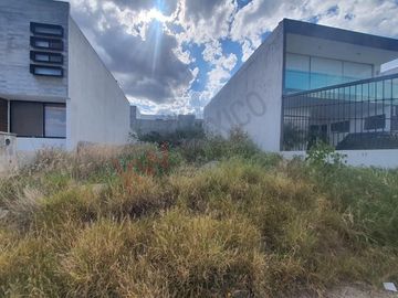 TERRENO EN VENTA CUMBRES DEL LAGO JURIQUILLA