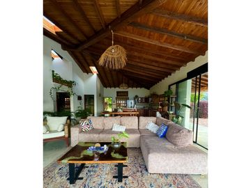 VENTA DE FINCA EN VENECIA SUROESTE ANTIOQUEÑO