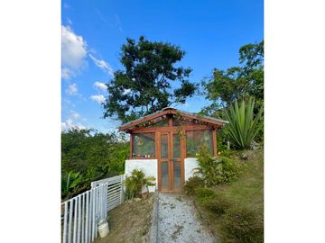 VENTA DE FINCA EN VENECIA SUROESTE ANTIOQUEÑO
