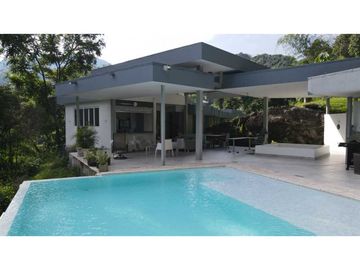 VENTA FINCA LA SIRIA, SUROESTE ANTIOQUEÑO U/C.