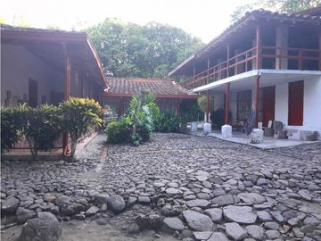 VENTA DE FINCA, FREDONIA SUROESTE ANTIOQUEÑO.