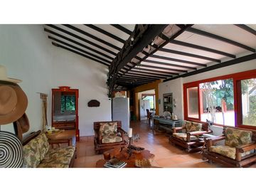 VENTA DE FINCA EN VENECIA SUROESTE ANTIOQUEÑO