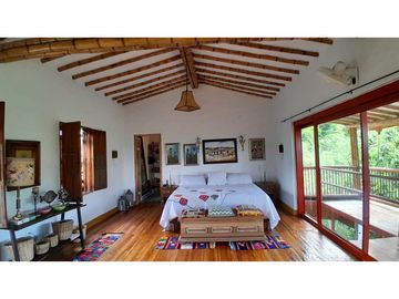 VENTA DE FINCA EN VENECIA SUROESTE ANTIOQUEÑO