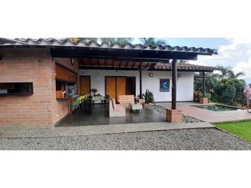 VENTA DE FINCA VENECIA, SUROESTE ANTIOQUEÑO.