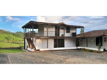 VENTA DE FINCA FREDONIA, SUROESTE ANTIOQUEÑO.
