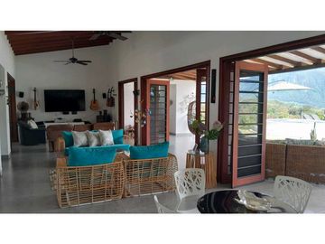 VENTA DE FINCA, TARSO SUROESTE ANTIOQUEÑO. U C