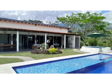 VENTA DE FINCA, TARSO SUROESTE ANTIOQUEÑO. U C