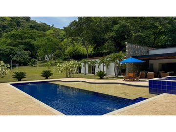 VENTA DE FINCA EN TARSO , SUROESTE DE ANTIOQUIA
