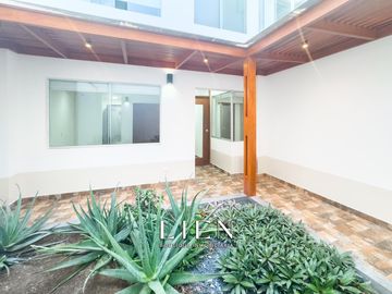 Altura del Óvalo Higuereta - Flat 3D con terraza y ascensor directo cerca a Benavides
