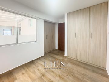 Altura del Óvalo Higuereta - Flat 3D con terraza y ascensor directo cerca a Benavides