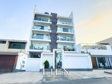 Altura del Óvalo Higuereta - Flat 3D con terraza y ascensor directo cerca a Benavides