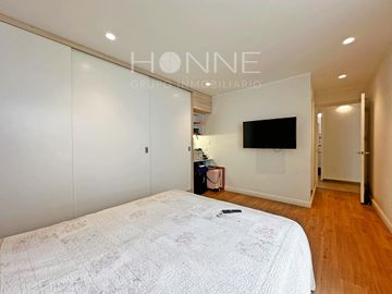 Casa en Surco remodelada de 4 pisos a $350,000