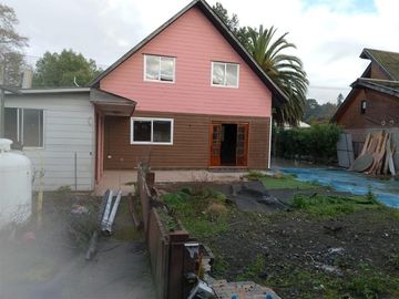 Casa en Venta en av barros arana & calle el retiro