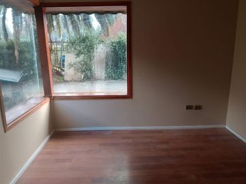 Casa en Venta en av barros arana & calle el retiro