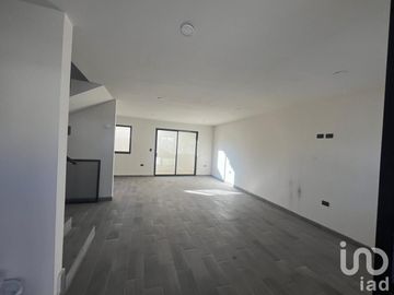 Casa nueva en venta, en Rancho San Miguel, Durango: 3 recámaras, 2.5 baños, cochera