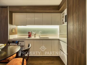 Moderno y amplio departamento de 1D 1B en sector residencial, Av. Las Condes