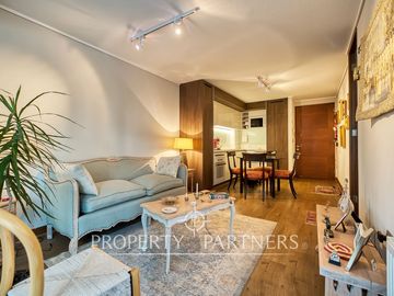 Moderno y amplio departamento de 1D 1B en sector residencial, Av. Las Condes