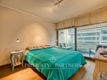 Moderno y amplio departamento de 1D 1B en sector residencial, Av. Las Condes