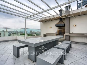 Moderno y amplio departamento de 1D 1B en sector residencial, Av. Las Condes