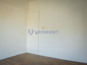 Departamento muy amplio en pleno Ramos Mejia