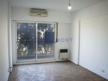 Departamento muy amplio en pleno Ramos Mejia