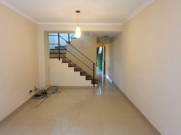 Espectacular duplex en Barrio Las Rosas, San Miguel.