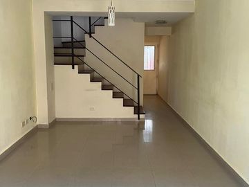 Espectacular duplex en Barrio Las Rosas, San Miguel.