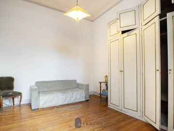 PH - VENTA - VILLA CRESPO - 2 AMBIENTES - A REFACCIONAR - PRIMER PISO POR ESCALERA