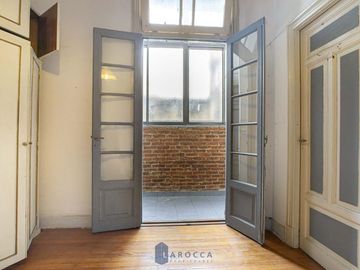 PH - VENTA - VILLA CRESPO - 2 AMBIENTES - A REFACCIONAR - PRIMER PISO POR ESCALERA