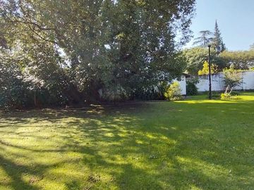 Casa en venta en Yerba Buena, Sarmiento al 1100