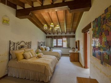 Casa en venta en Los Encinos, Estado de México