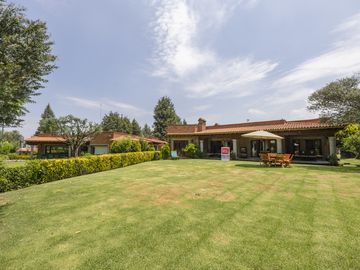 Casa en venta en Los Encinos, Estado de México