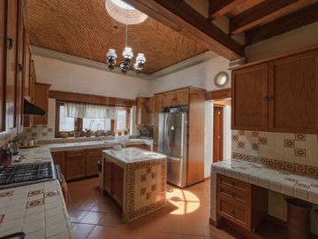 Casa en venta en Los Encinos, Estado de México