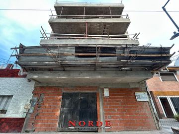 VENTA • LINIERS • 3 AMBIENTES • BALCÓN  • A ESTRENAR