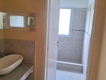 Casa en venta - 3 Dormitorios 3 Baños - Benavidez