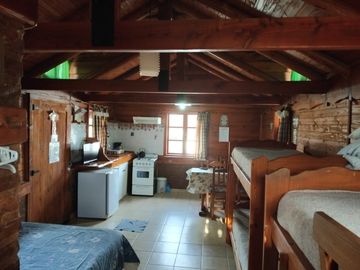 COMPLEJO TURÍSTICO EN FUNCIONAMIENTO EN EL HOYO, CHUBUT