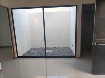 VENTA DE CASA DE 1 PLANTA EN MONTELLANO 2, EN VILLA DE ALVAREZ COLIMA